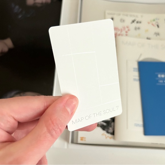 BTS Seven Album Version 2 with J-hope Photocard - Picture 11 of 13